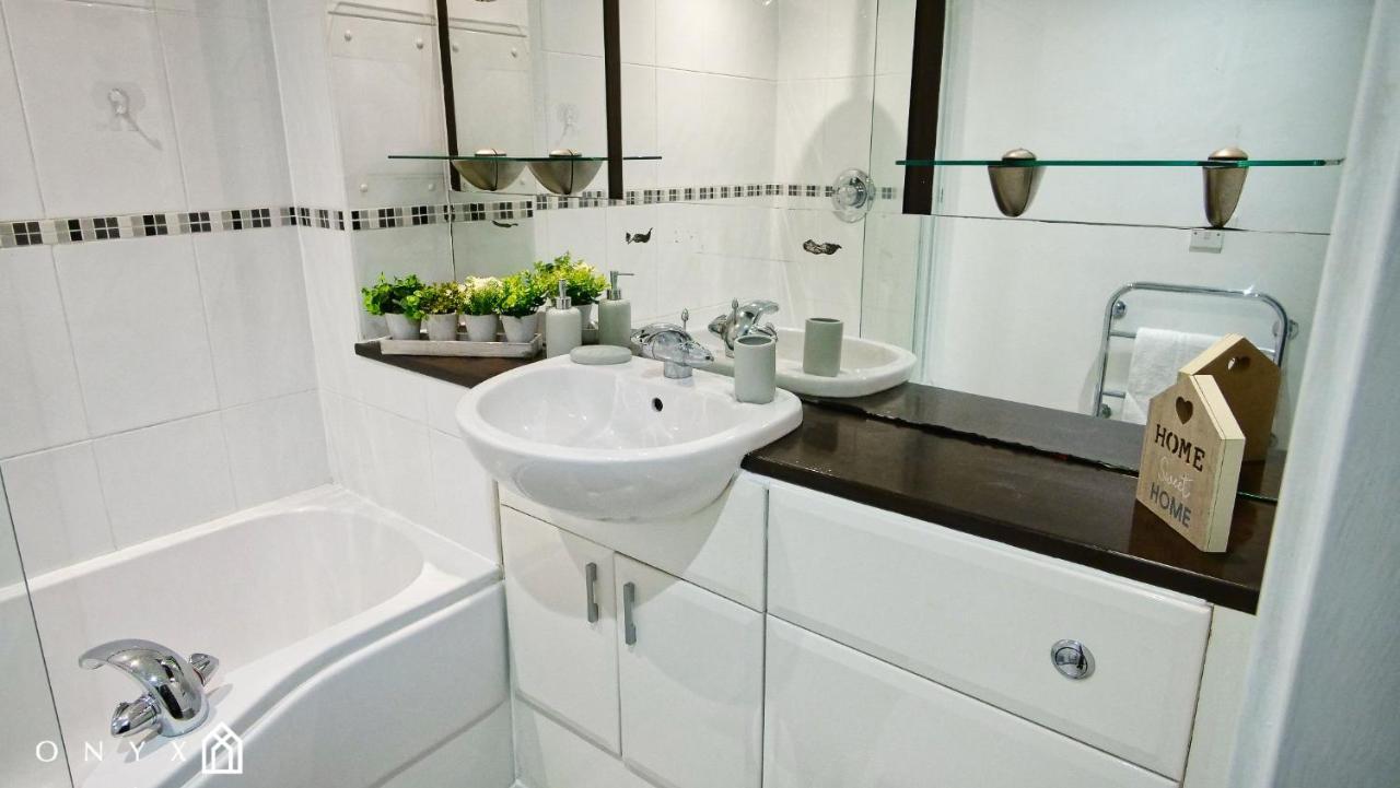 Onyx Bullring Stunning Large Spacious City Centre Apartment Бирмингем Экстерьер фото
